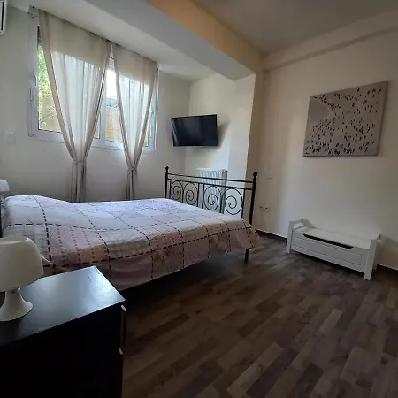 Apartment Modern And Cosy